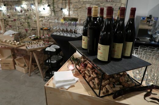 Catering a víno v prostoru Truhlárna